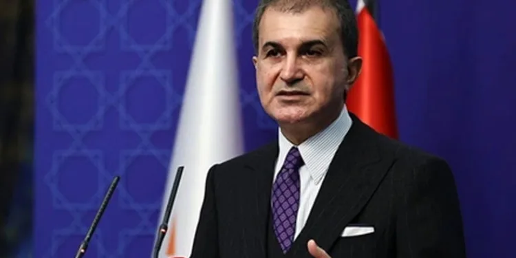 “Hilafet bayrağı diye bir şey yok”