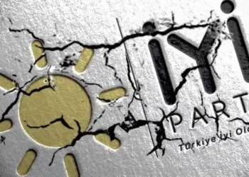 İYİ Parti yönetim kurulunda 6 istifa
