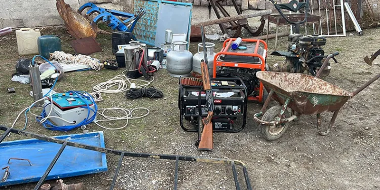 16 bağ evinden hırsızlık yapan şahıs yakalandı