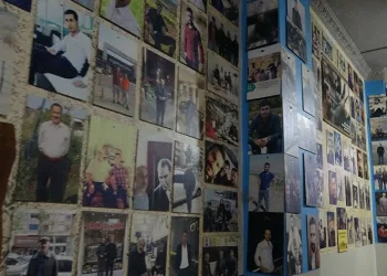 Kahvehane işletmecisinin fotoğraf sevdası