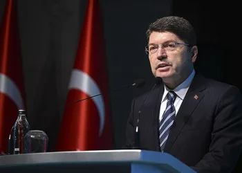 Bakan Tunç’tan Can Atalay açıklaması