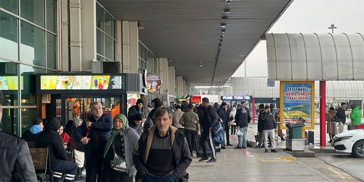 Bursa Şehirlerarası Otobüs Terminali’nde korkutan yangın