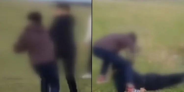 Arkadaşlarını kavga ettirip izlediler