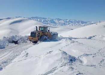 Hakkari’de 284 yerleşim yerinin yolu ulaşıma kapandı