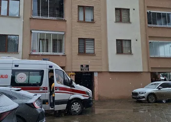 Tartıştığı oğlunu tabanca ile öldürdü