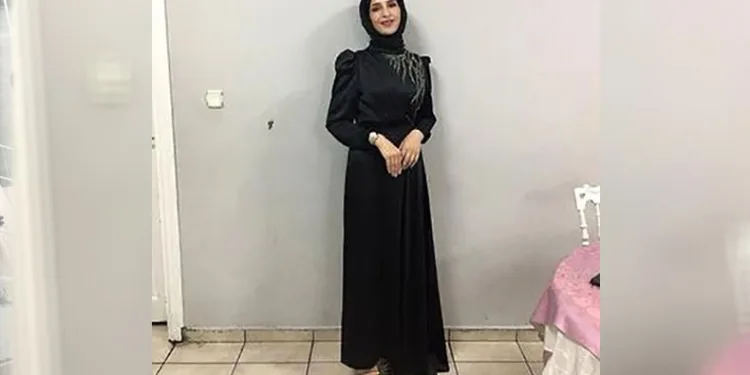 Saplantılı aşık, genç kızı öldürdü