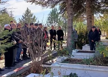 Şehit Emet şahadetinin yıl dönümünde unutulmadı