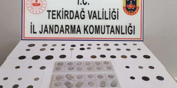 82 adet sikke ele geçirildi