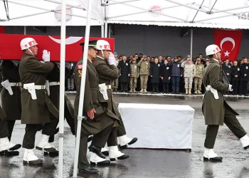 Bakan Güler şehit törenin katıldı