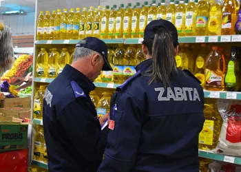 İncirliova’da zabıta ekiplerinden gıda denetimi