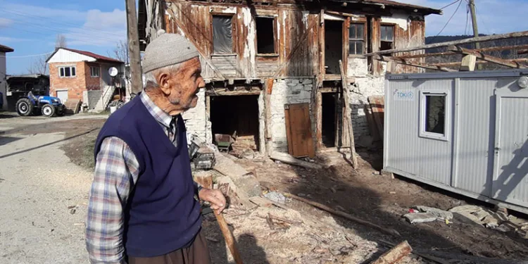İrfan dedenin konteyner mutluluğu
