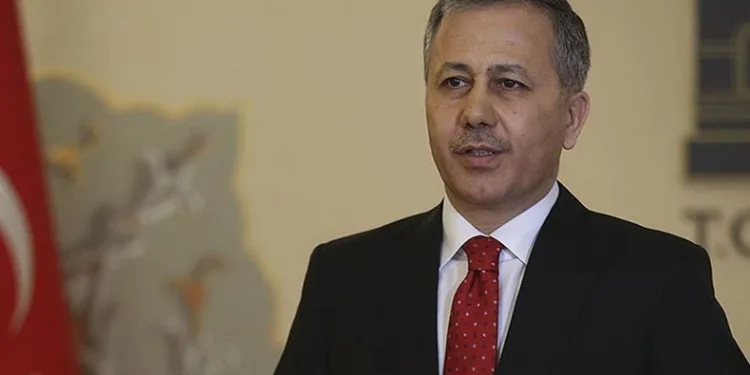Kırmızı bültenle aranan 10 şahıs İstanbul’da yakalandı