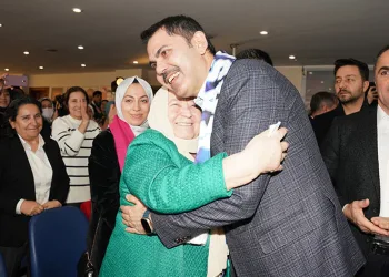 “Tüm kardeşlerimi kucaklayacağım”