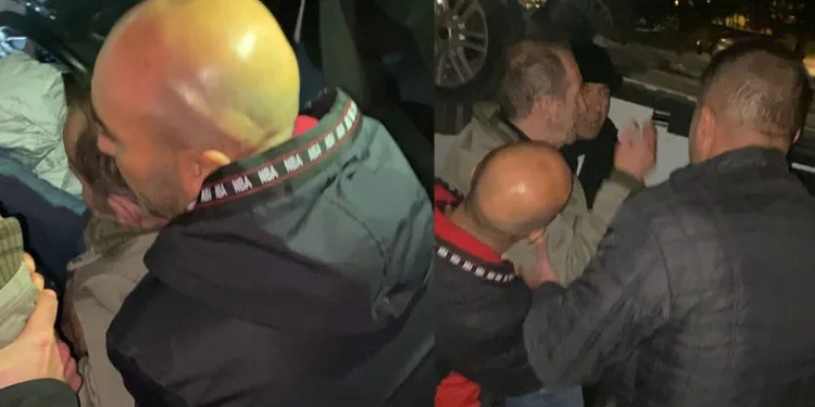 Takla atan aracın şoförünü çıkarmak için seferber oldu