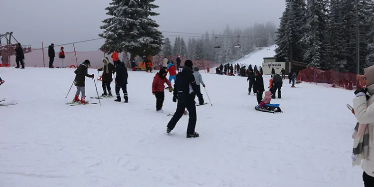 Ilgaz Dağı’nda yarıyıl tatili yoğunluğu