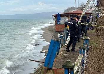 Tatil için geldiği Akçakoca sahilinde cesedi bulundu