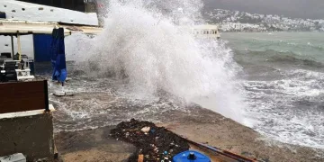Meteoroloji’den Ege Denizi’nde fırtına uyarısı