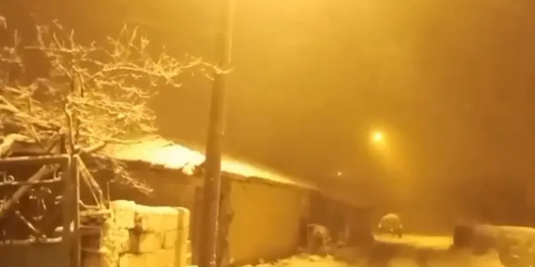 Uzunköprü’de kar yağışı ilçeyi beyaza bürüdü