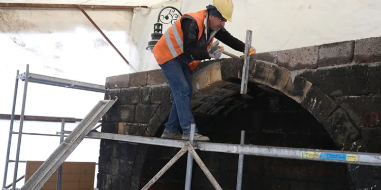 Tarihi çeşmeler restorasyonla hayat buluyor