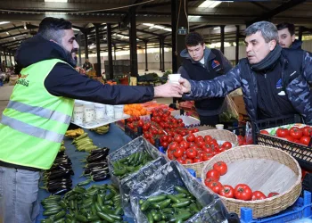 Esnafa çorba ikramı