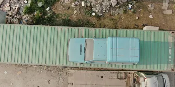 Aracı gören bir daha bakıyor