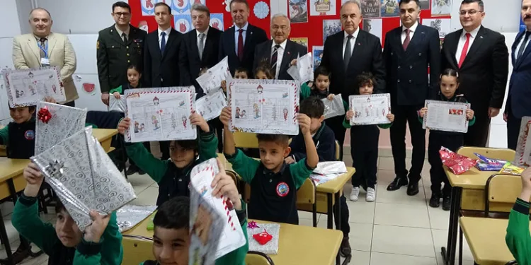 Ordu’da 130 bin öğrenci karne heyecanı yaşadı