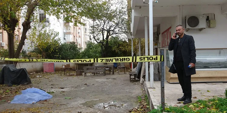“Balkona çıkacağım” dedi, bahçede ölü bulundu