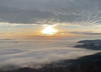 Tunceli’nin puslu hali hayran bıraktı