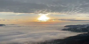 Tunceli’nin puslu hali hayran bıraktı