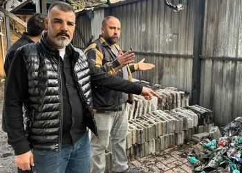 Gaziantep’te kundaklanan dükkan küle döndü
