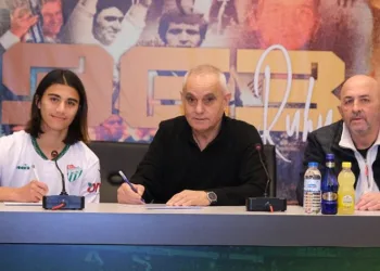 Bursaspor’da imzalar atıldı