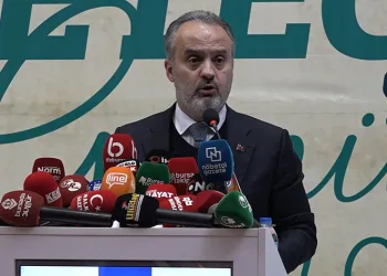 Bursa Büyükşehir’de bütçenin yarısı yatırımlara gidiyor