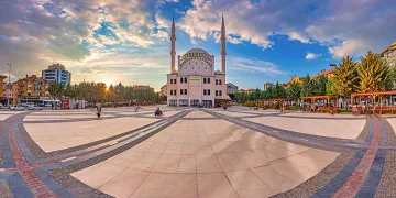 Nefes aldıran meydanlar Pursaklar’da