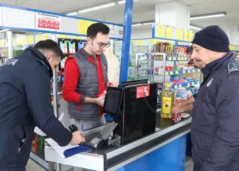 Sivas’ta etiket fiyatıyla kasa fiyatı arasında farklılık olan marketlere ceza