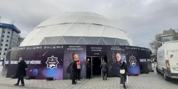 Uzay yolculuğu Taksim Meydanı’nda izlenebilecek