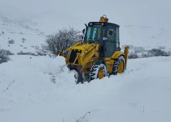 Arpaçay’da 3 köy yolu ulaşıma kapandı