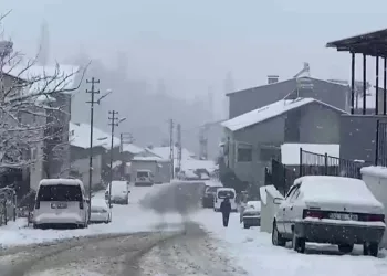 Çelikhan’da yoğun kar yağışı