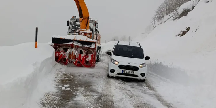 Hasköy-Mutki yolu ulaşıma açıldı