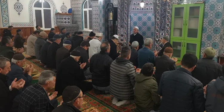 Sabah namazı buluşmaları sürüyor