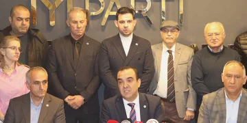 İyi Parti İzmir İl Başkanı görevden alındı