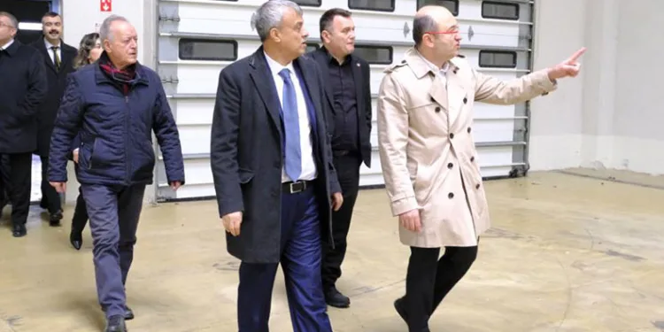 Hüseyin Şanverdi, Yenişehir TSO’yu ziyaret etti