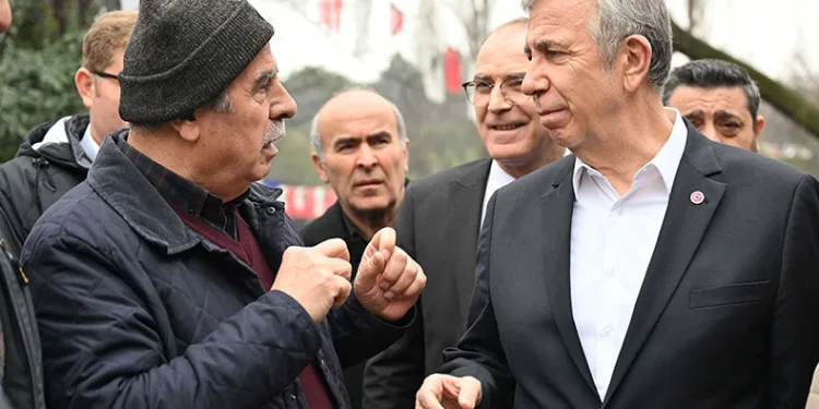 Mansur Yavaş taksici esnafı ile bir araya geldi