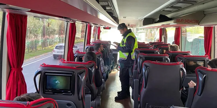 Jandarmadan şehirlerarası otobüslere denetim