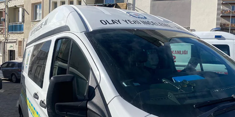 Yalnız yaşayan kadın evinde ölü bulundu