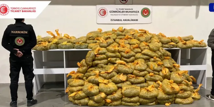 Havalimanı’nda 586 kilogram uyuşturucu ele geçirildi