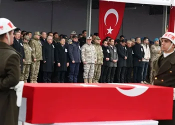 Pençe-Kilit şehitlerine veda