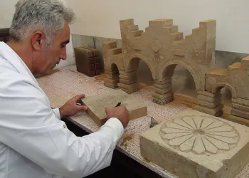 Taş işçiliği gelecek kuşaklara aktarılacak