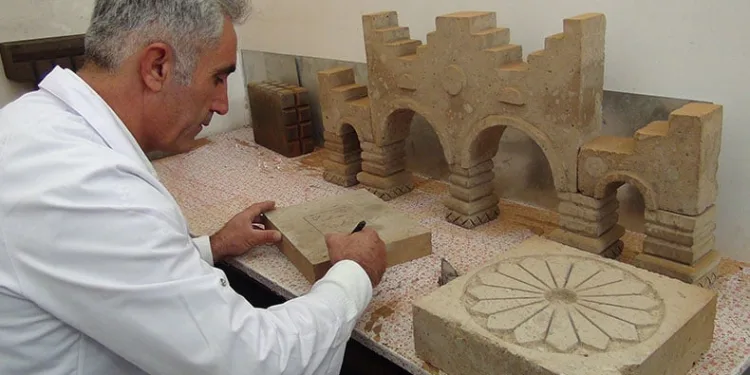 Taş işçiliği gelecek kuşaklara aktarılacak