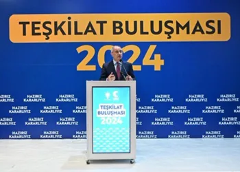 AK Parti, Bursa’da kuruluş ruhuyla sahaya iniyor