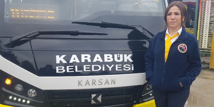 Şehir içi ulaşıma kadın eli değdi